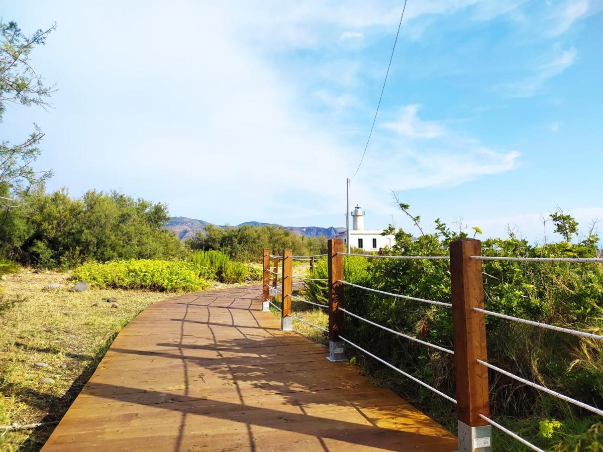 Il Villaggio Eoliano Santa Marina Salina Exterior foto